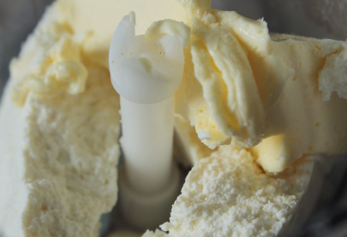 Галета с нектаринами и сливами