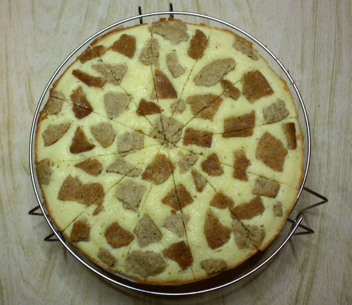 Вишнёвый торт с пряным печеньем