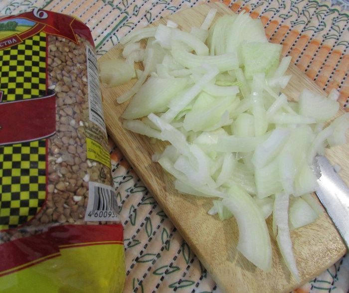 Суп с гречневыми клецками-кнопками