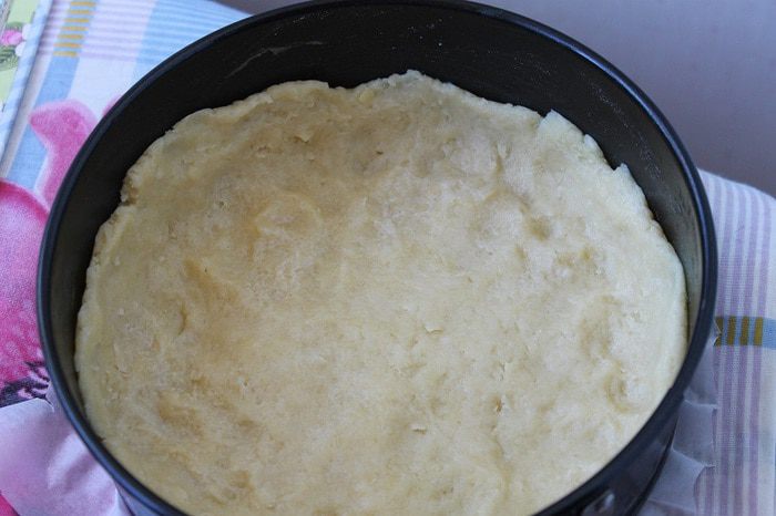 Песочный пирог с шоколадом