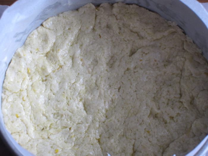 Клубничный пирог с йогуртовой заливкой