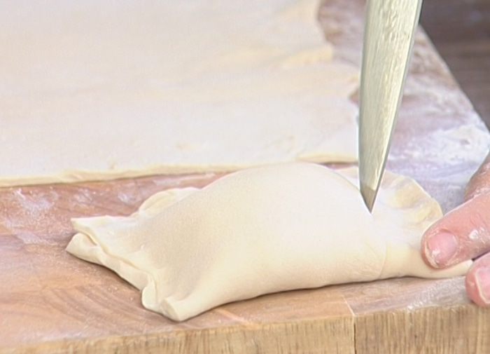 Булочки с творогом и изюмом