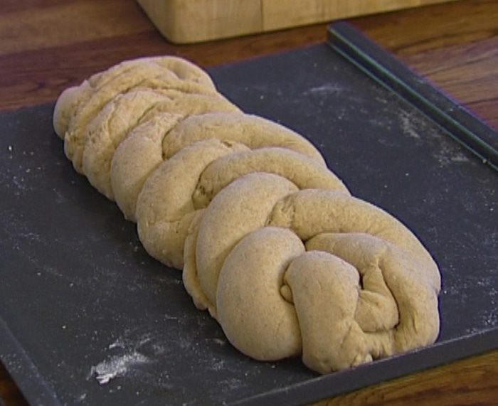 Хала с маком 