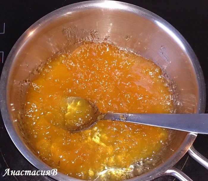 Дрожжевой пирог &amp;quot;Розетки&amp;quot; с абрикосовым вареньем