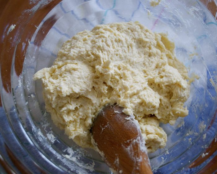 Слоистые булочки &amp;quot;универсальные&amp;quot; (flaky buttermilk biscuits)