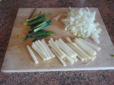 Легкие рулетики с сыром