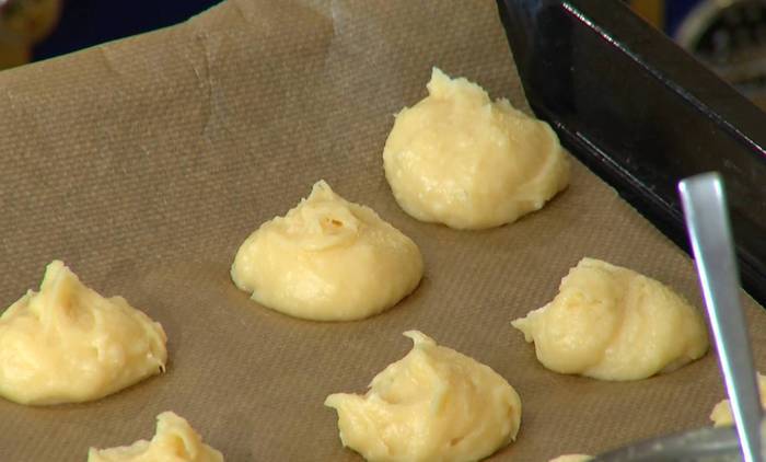 Фисташковые профитроли