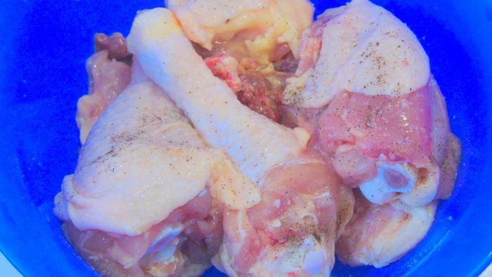 Курица в горчичном соусе с грибами 
