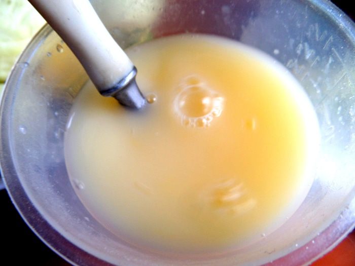 Мини-пирожки с капустой, сельдереем, шпинатом и сыром