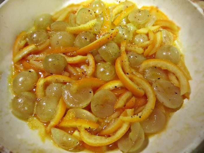 Свинина под фруктовым соусом