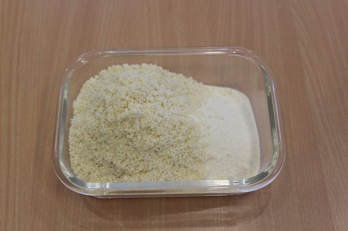 Манный пирог с яблоками