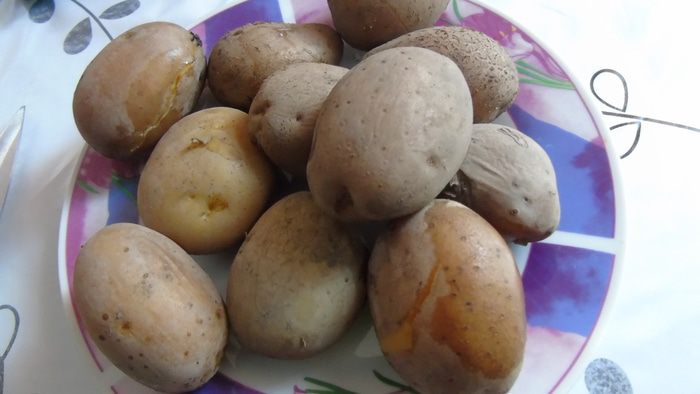 Запеченный картофель с цветущим тимьяном