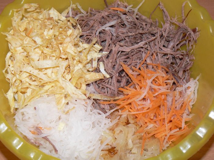 Мясной салат с дайконом «Загадка»