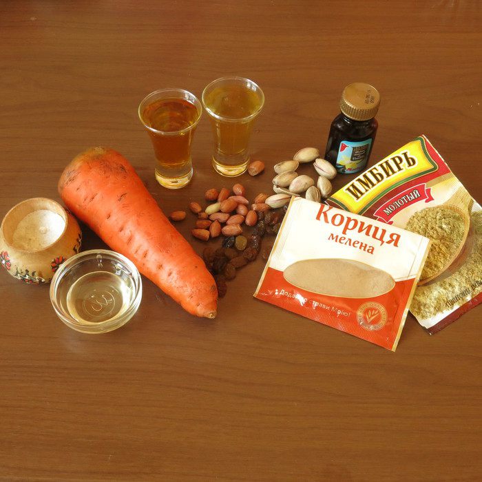 Морковный сырой торт