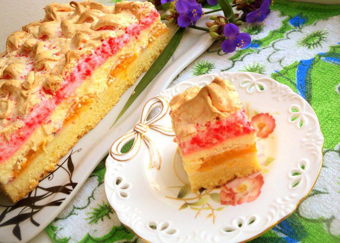 Сырник с фруктами