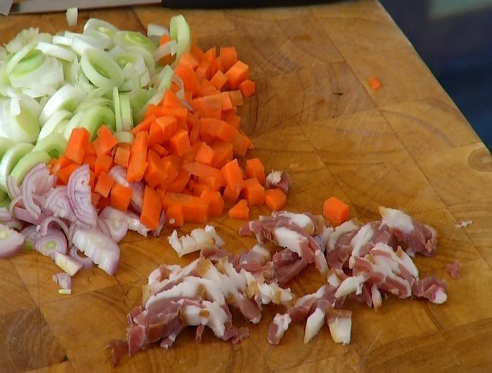 Фасоль с грибами и шалфеем