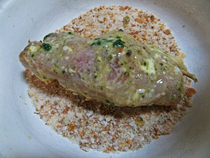 Мясные рулетики с сырной начинкой