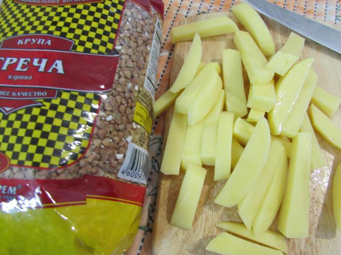 Суп с гречневыми клецками-кнопками