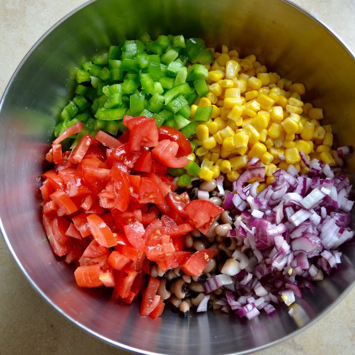 Салат &amp;quot;Ковбойская икра&amp;quot; (Cowboy Caviar)