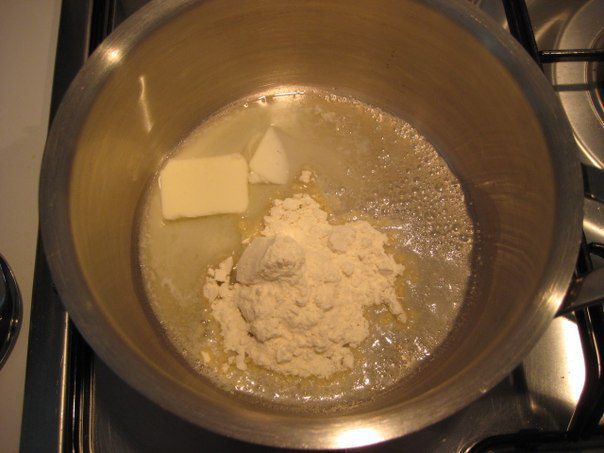 Запеченные конкильони, фаршированные мясом