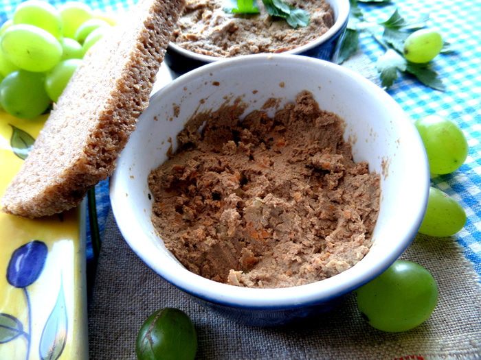 Ароматный паштет к завтраку