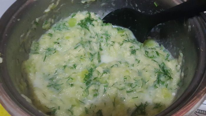 Мясные котлеты с гречкой и кабачковое пюре