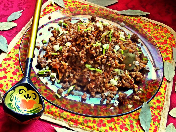 Гречка с мясом и корнеплодами