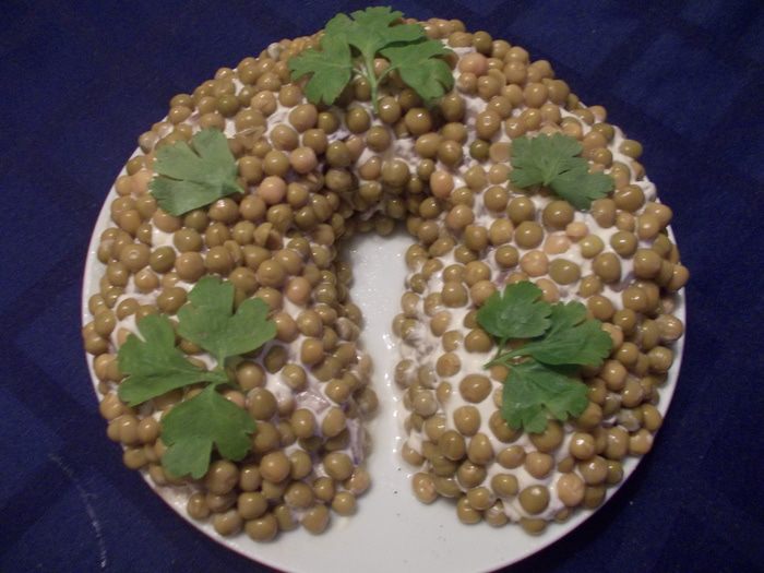 Салат &amp;quot;Подкова для лошадки&amp;quot;