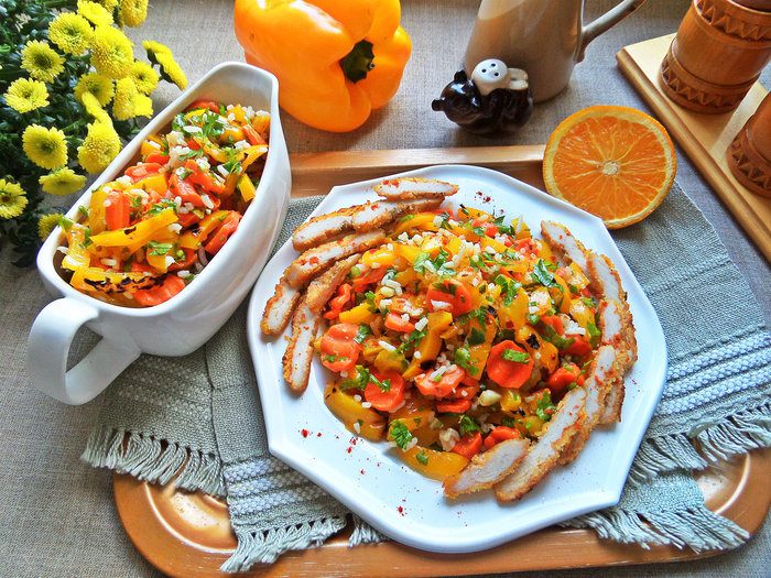 Морковный салат с курицей