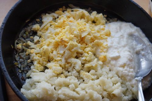 Зеленый борщ с крапивой 