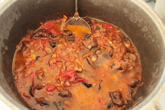 Рис с капустой и сушеными грибами