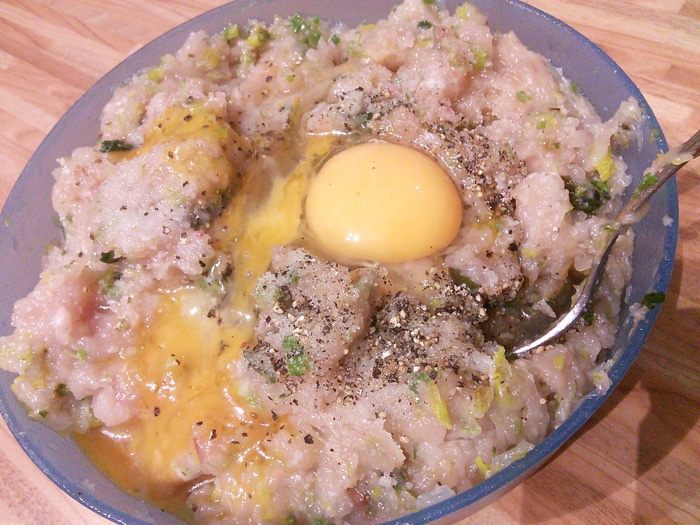 Гречневая каша с шампиньонами в мясном хлебце 