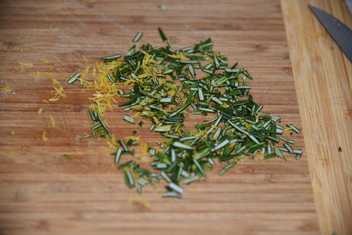 Миндаль в меду с морской солью