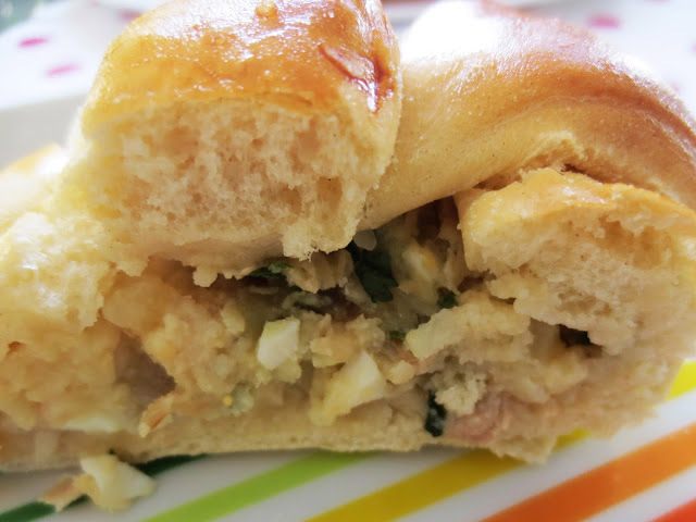 Пирог с начинкой (картошка, тунец, яйца, сыр, зелень)