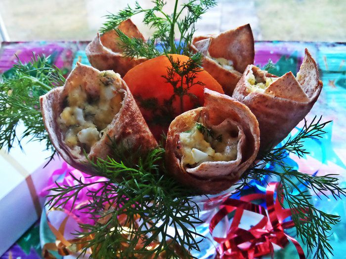 Салат-закуска &amp;quot;Сырные кулёчки&amp;quot;