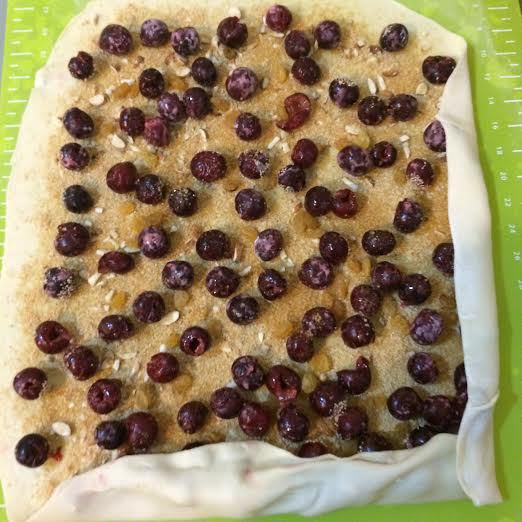 Вишневый штрудель