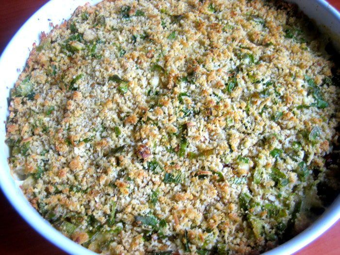 Овощи под сырной крошкой