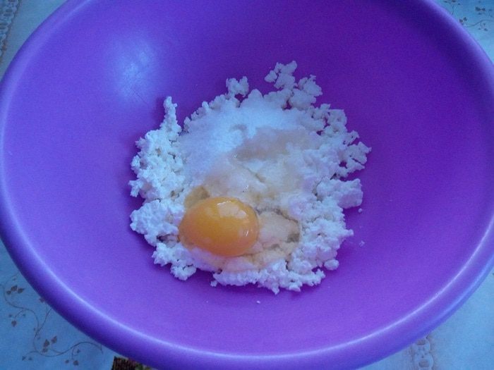 Сырники с бананом и клюквой