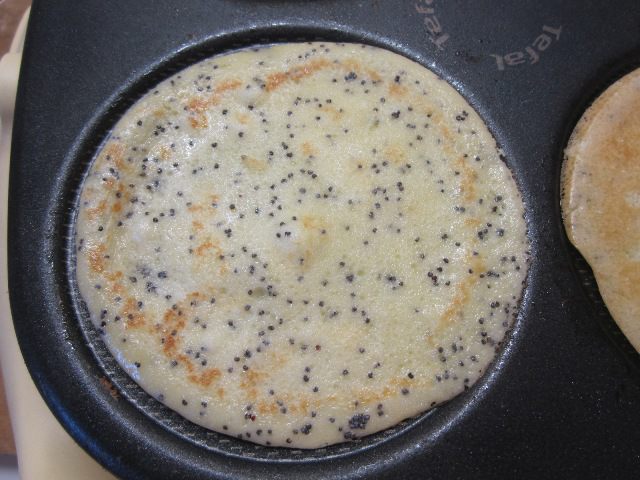 Кукурузные блинчики с маком