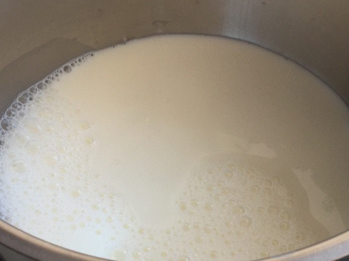 Рисовая каша с клубникой и шоколадом