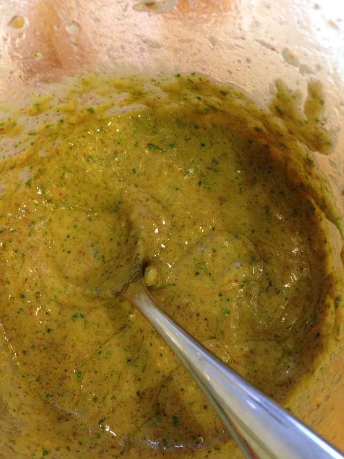 Куриные шашлычки с яичной лапшой (Chicken satay) 