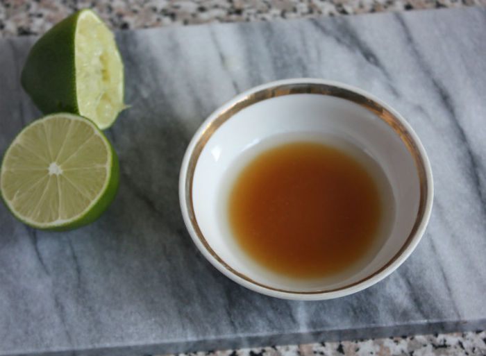 Карпаччо из нектаринов с мятным сахаром