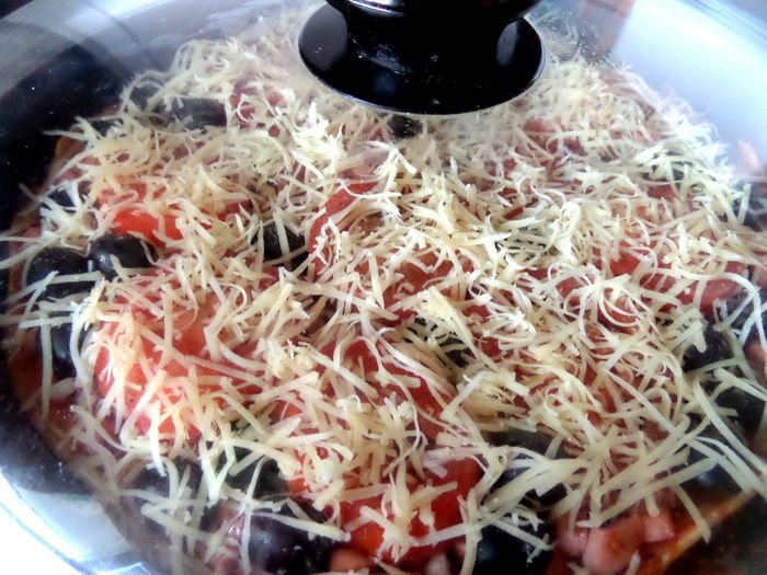 Пицца, приготовленная без духовки