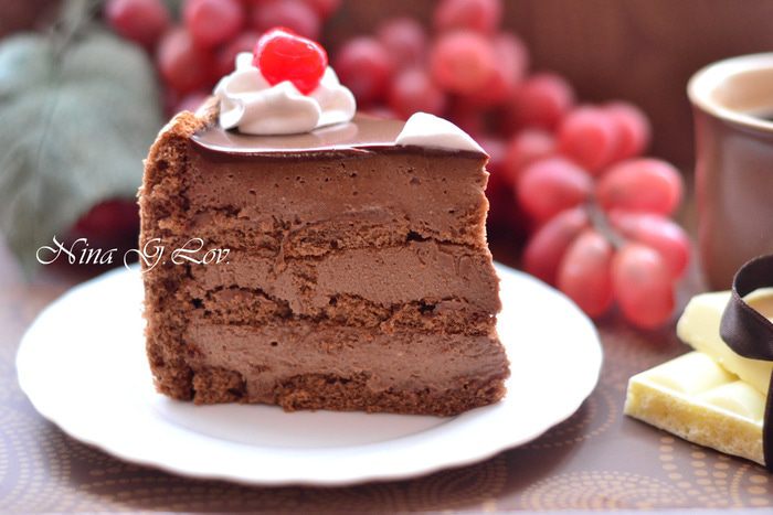 Шоколадный тирамису с вишневым ликером