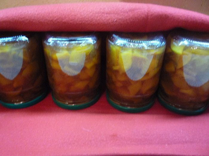 Ароматное яблочно-персиковое варенье