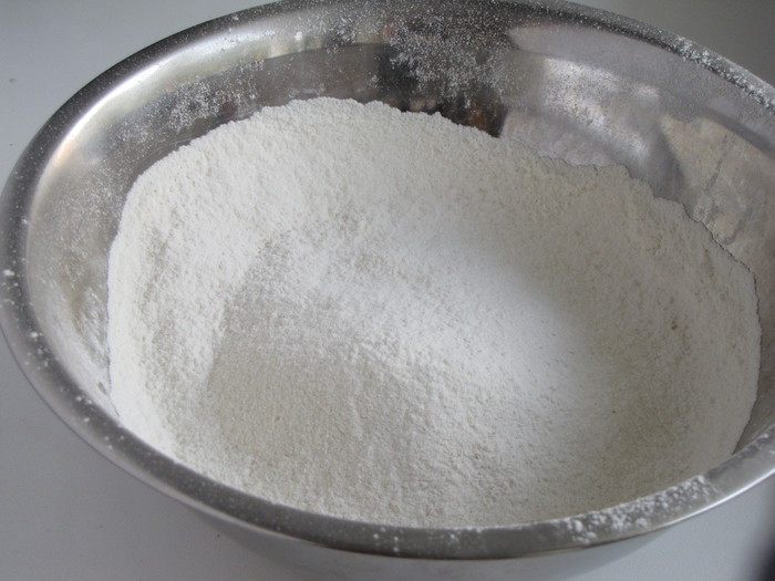 Булочки с зеленым луком и ветчиной