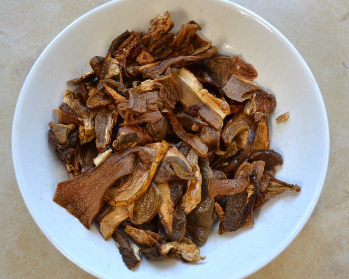 Велюте из сушеных белых грибов