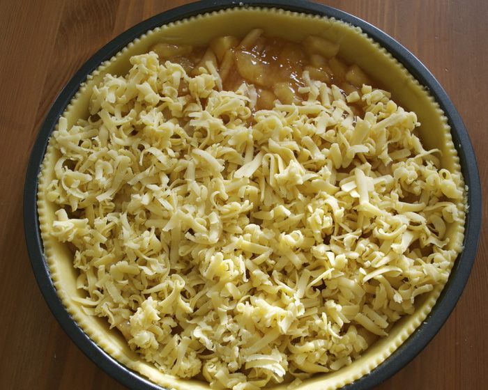 Яблочный пирог по-польски