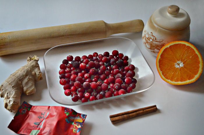 Клюквенный чай с апельсином