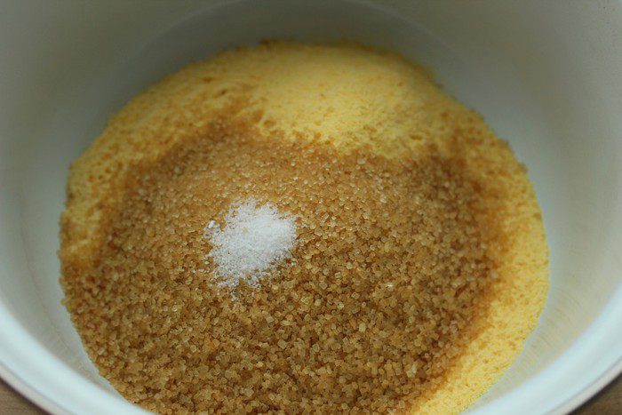 Кукурузно-кокосовый заварной кекс